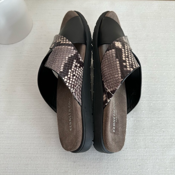 Kenneth Cole Maxwell Brown/Gray Snake Leather Criss Cross Slide Sandal Womans 7M - Picture 7 of 11